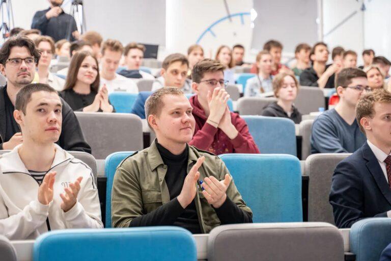ХГМА приглашает курсантов принять участие в юбилейном X сезоне олимпиады «Я — профессионал»!